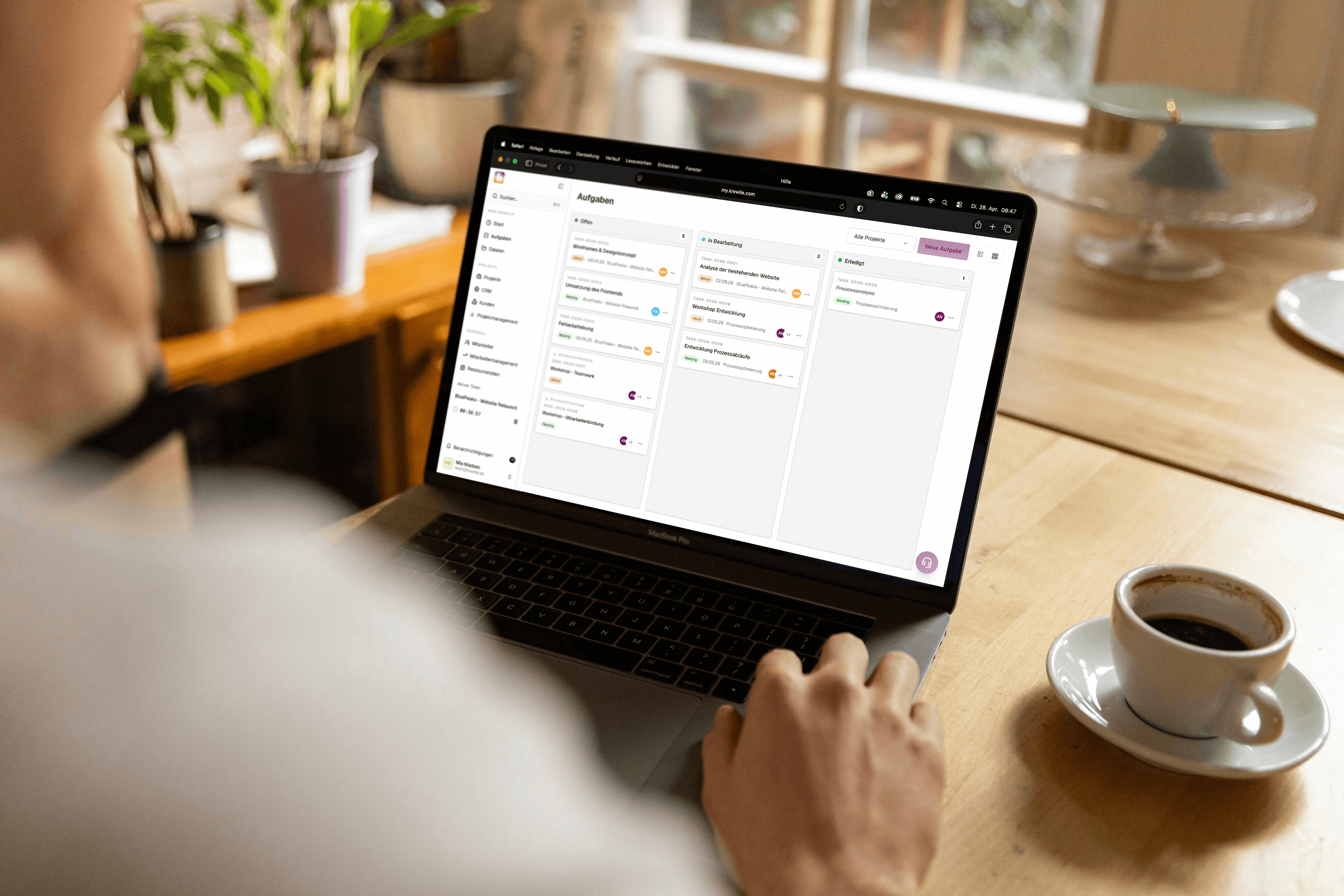 krewlie Dashboard – Arbeitszeiterfassung, Projektverwaltung und Mitarbeiterverwaltung auf einen Blick
